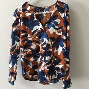 Ann Taylor factory beautiful blouse/shirt